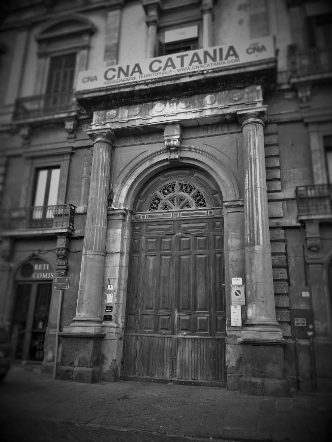 B&B Oriental Palace CTA Exterior foto